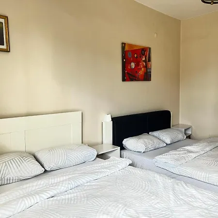 Spacious And New Family Apartament